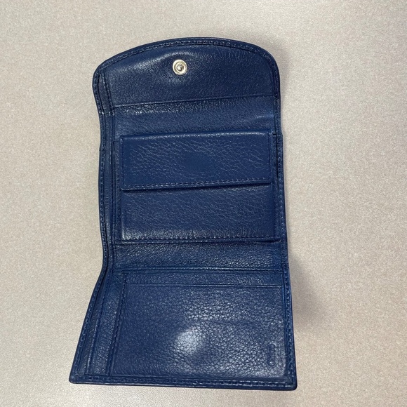 CHLOE Lily Trifold Wallet - Capri Blue - Preowned - Picture 6 of 13